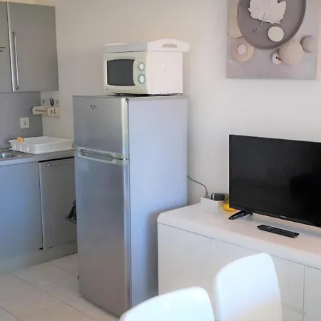 Les Jardins De La Liberte Appartement *